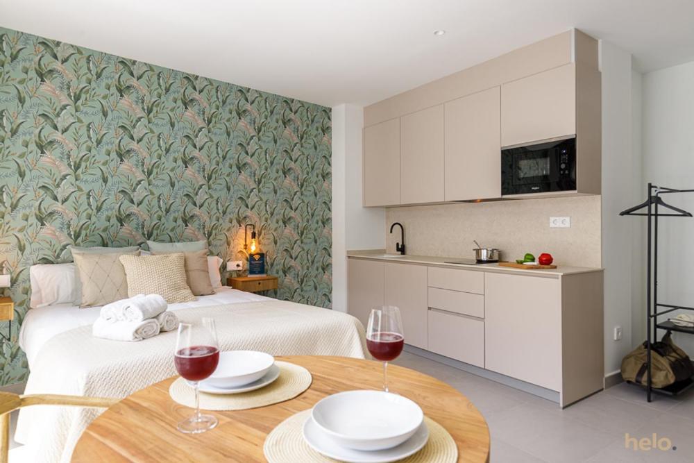Cervantes Suites Málaga Exteriör bild