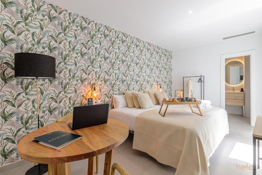 Cervantes Suites Málaga Exteriör bild