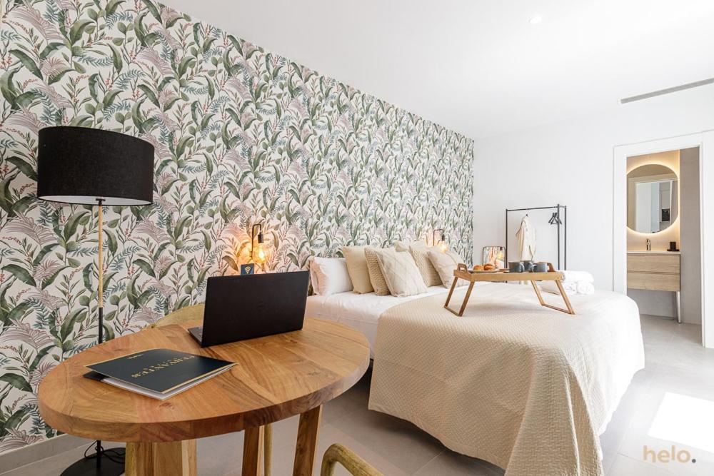 Cervantes Suites Málaga Exteriör bild