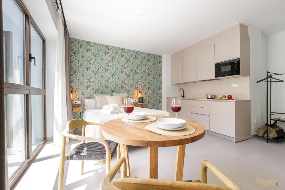 Cervantes Suites Málaga Exteriör bild